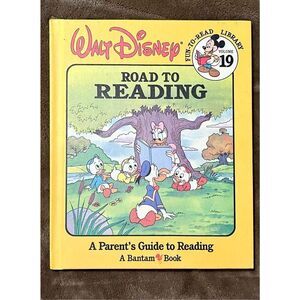 WALT DISNEY ROAD TO READING A PARENTS GUIDE TO READING VOL 19 A BANTAM BOOK 1986